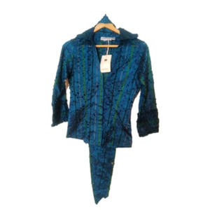 NWT Farinaz Taghavi Designer Floral Cutout Ambitious Top Sz 2